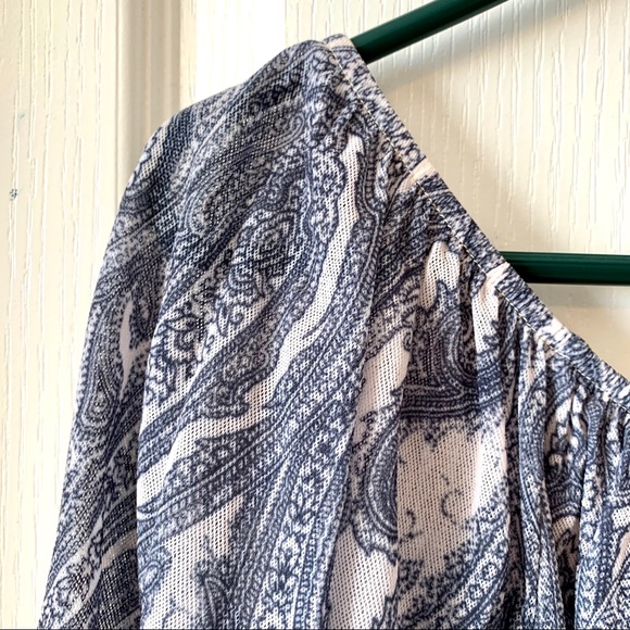 SWEET PEA by STACY FRATI Semi-Sheer Blouse—SZ. SM - Picture 11 of 16